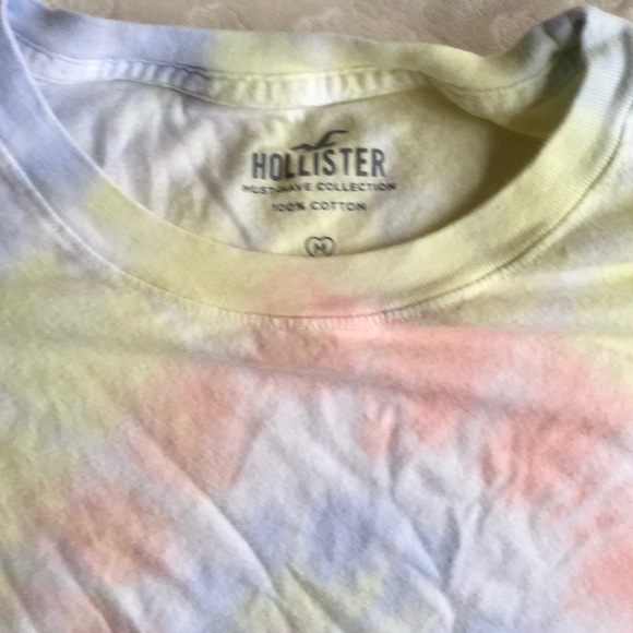 HOLLISTER crop top, MEDIUM tie die. Super cute and ready for spring/summer - Picture 2 of 4